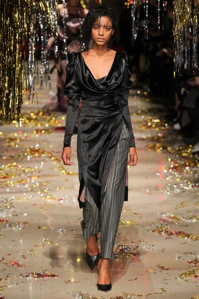 Look 34